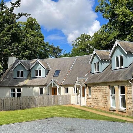 Estate Houses At Carberry Tower Edinburgh Exterior photo